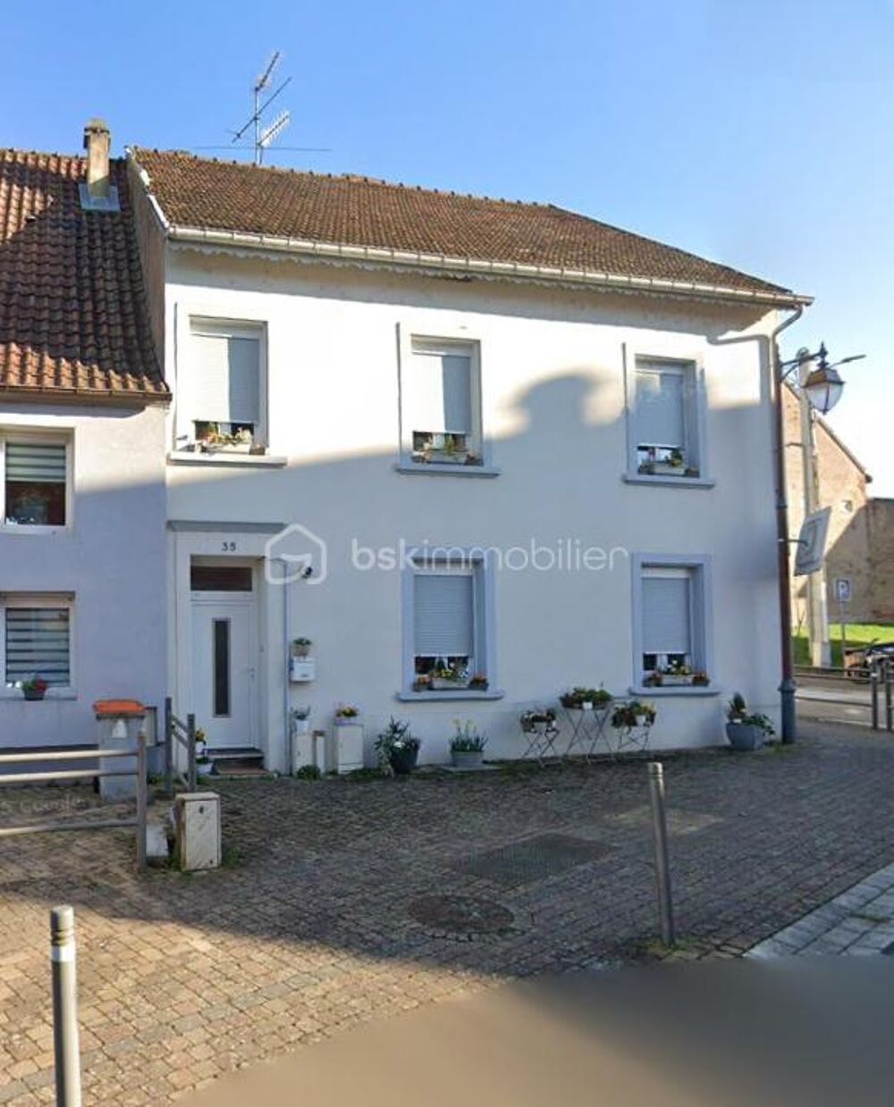 Maison familiale avec garage et combles aménageables  Rémelfing