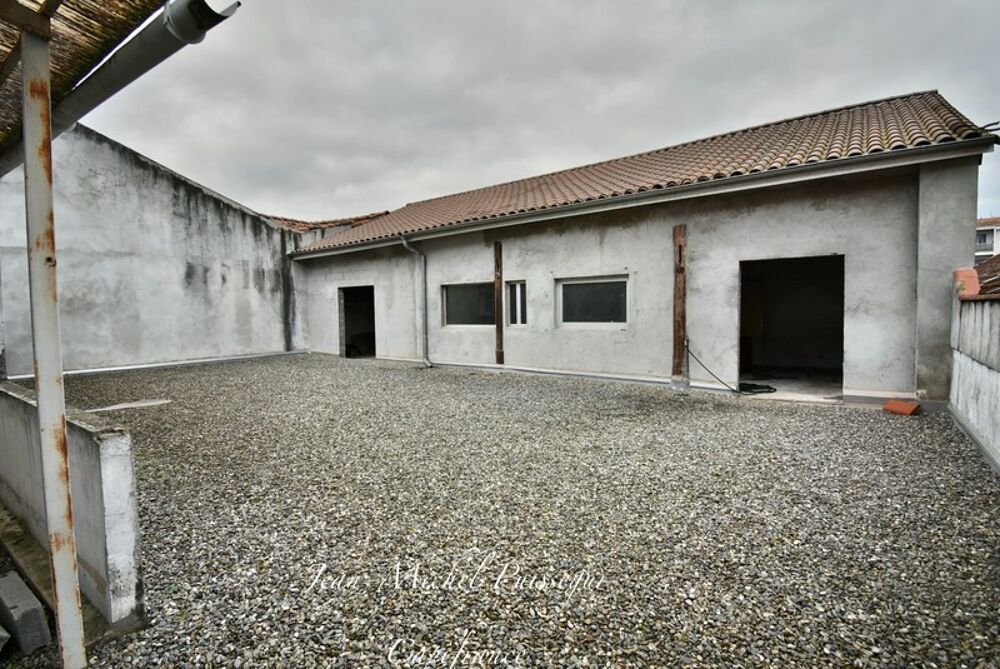   Entrepôt / Bureaux de 750m2 à Vendre à SAINT GAUDENS (31) Saint gaudens