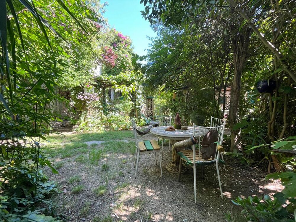 Vente maison de prestige 6 pièces 150 m² - Vue 2