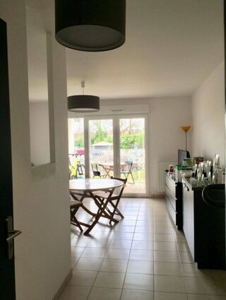 Appartement à louer 3 pièces 62 m²
