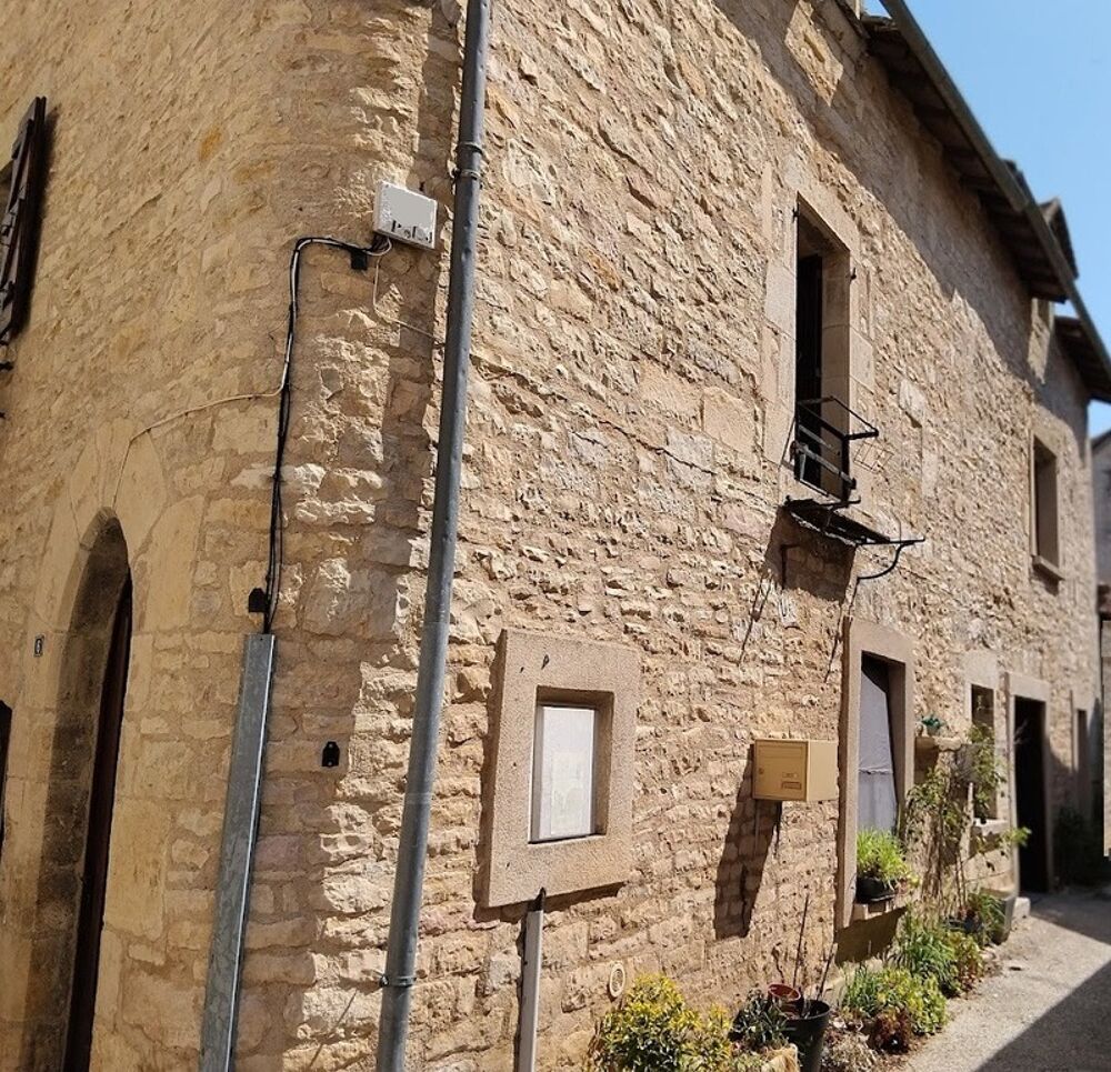 Maison 3 pièces 47 m² · à Villeneuve · 47 m² · 83 000 €