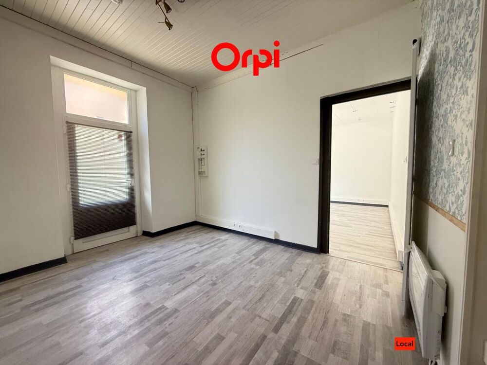 Vente Immeuble Immeuble de rapport rénové - Local commercial et appartement - Rendement +9 % Saint etienne de saint geoirs