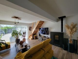  Maison  vendre 8 pices 169 m