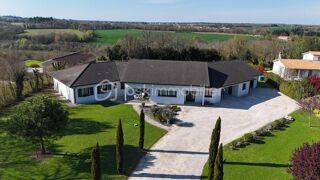  Maison à vendre 9 pièces 257 m²