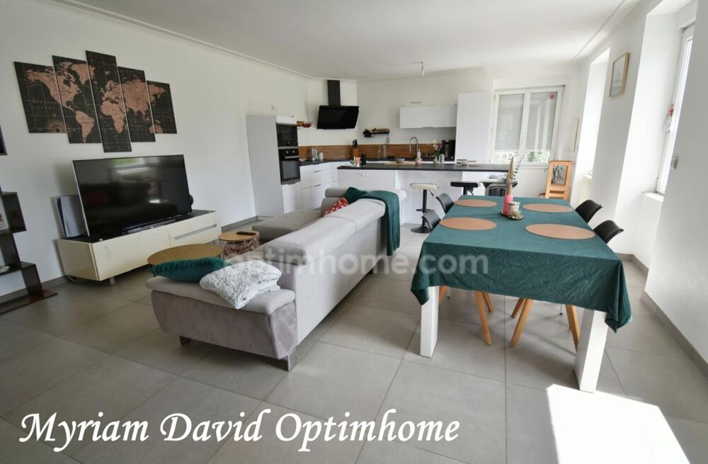 Maison de caractère de 166 m²  3-4 chambres  Campagne de Plouguernevel