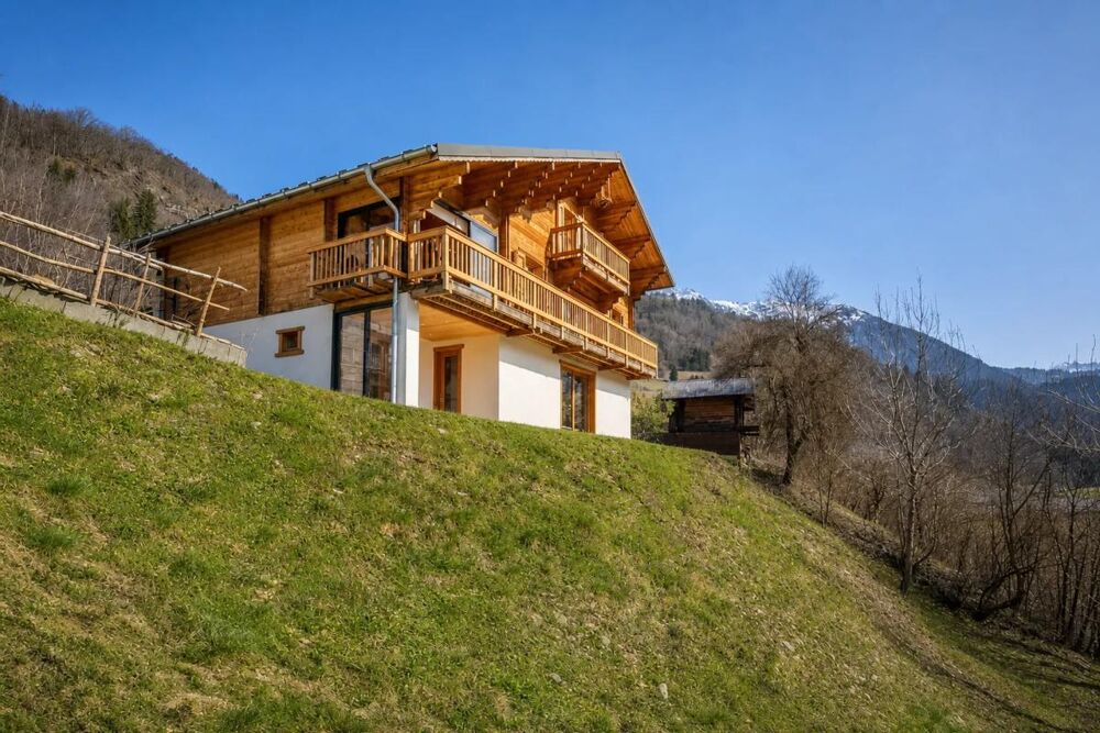Maison 6 pièces 179 m² · à Beaufort · 179 m² · 599 000 €