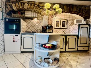  Maison � vendre 12 pi�ces 185 m�