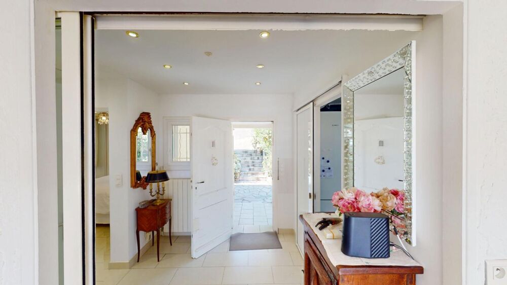 � vendre  Maison Saint-Rapha�l (83700)