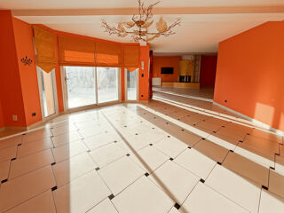  Maison � vendre 7 pi�ces 228 m�