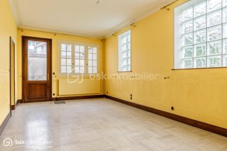  Maison � vendre 9 pi�ces 326 m�