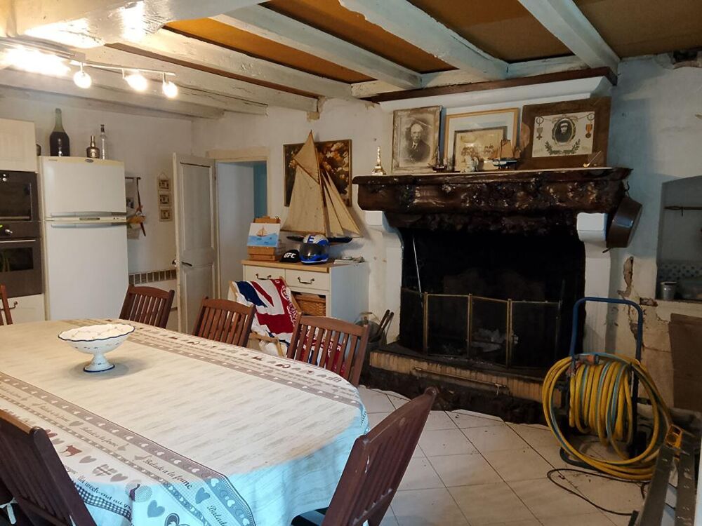 Vente Maison Ancienne fermette à rénover (2 maisons + grange) à 10 mn de COGNAC Nercillac