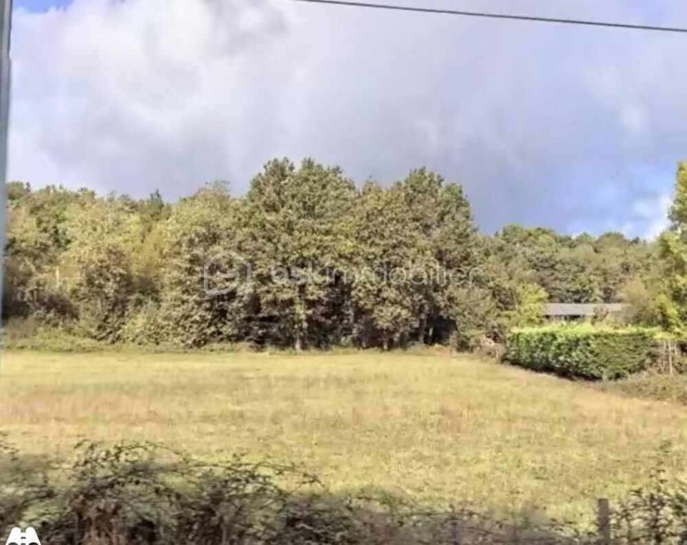 Vente Terrain Terrain à vendre à Saint-Georges-de-Monclard – 1400 m² Saint georges de montclard