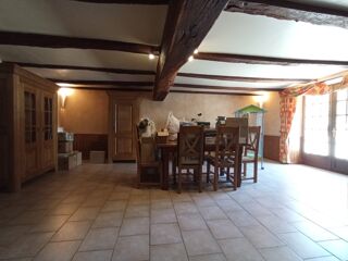  Maison à vendre 6 pièces 195 m²