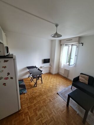  Appartement à louer 2 pièces 31 m²