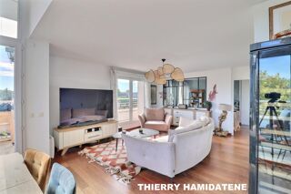  Duplex/triplex à vendre 6 pièces 117 m²