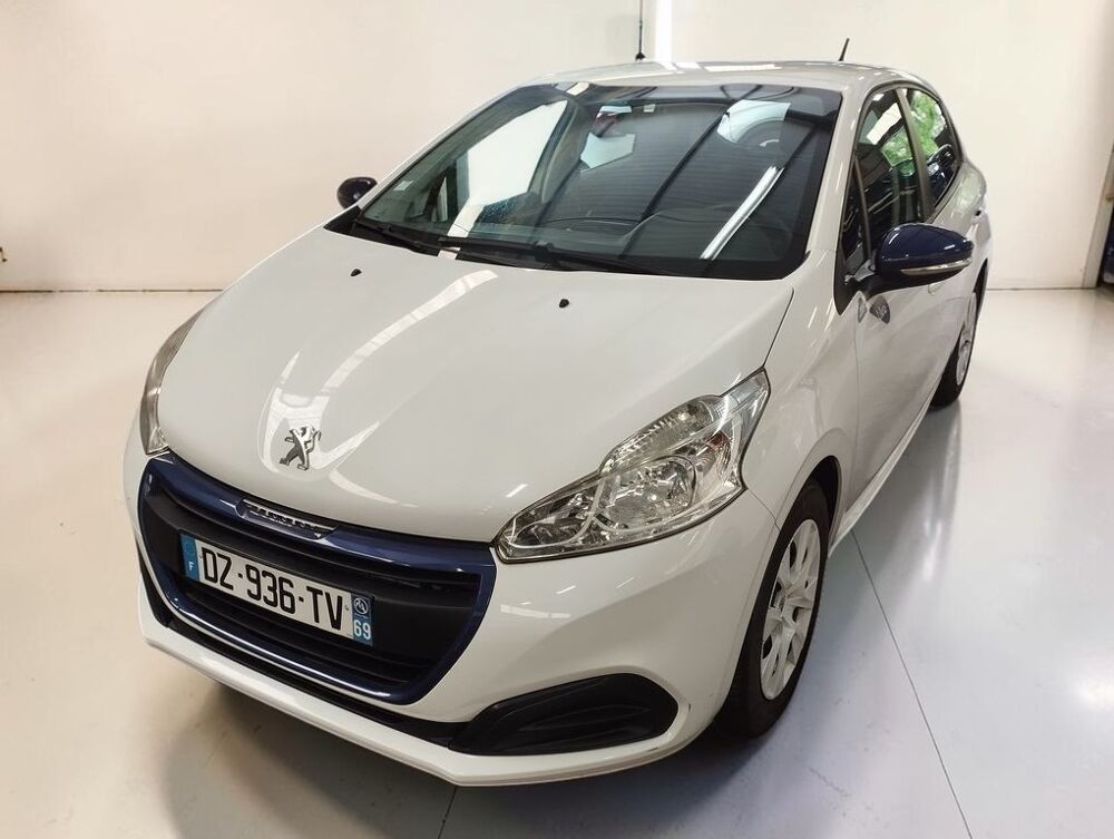 208 1.0 VTI 68 2016 occasion 06640 Saint-Jeannet