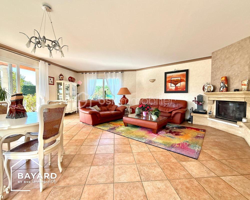 Vente Propriété/Château GENAS PARC DU CHÂTEAU DE VEYNES – Belle maison familiale composée de 4 chambres Genas