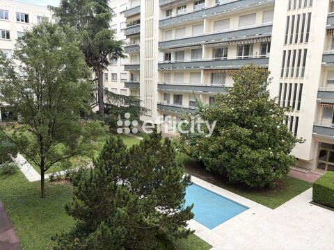   Appartement Appartement - 3 pièce(s) - 75 m²