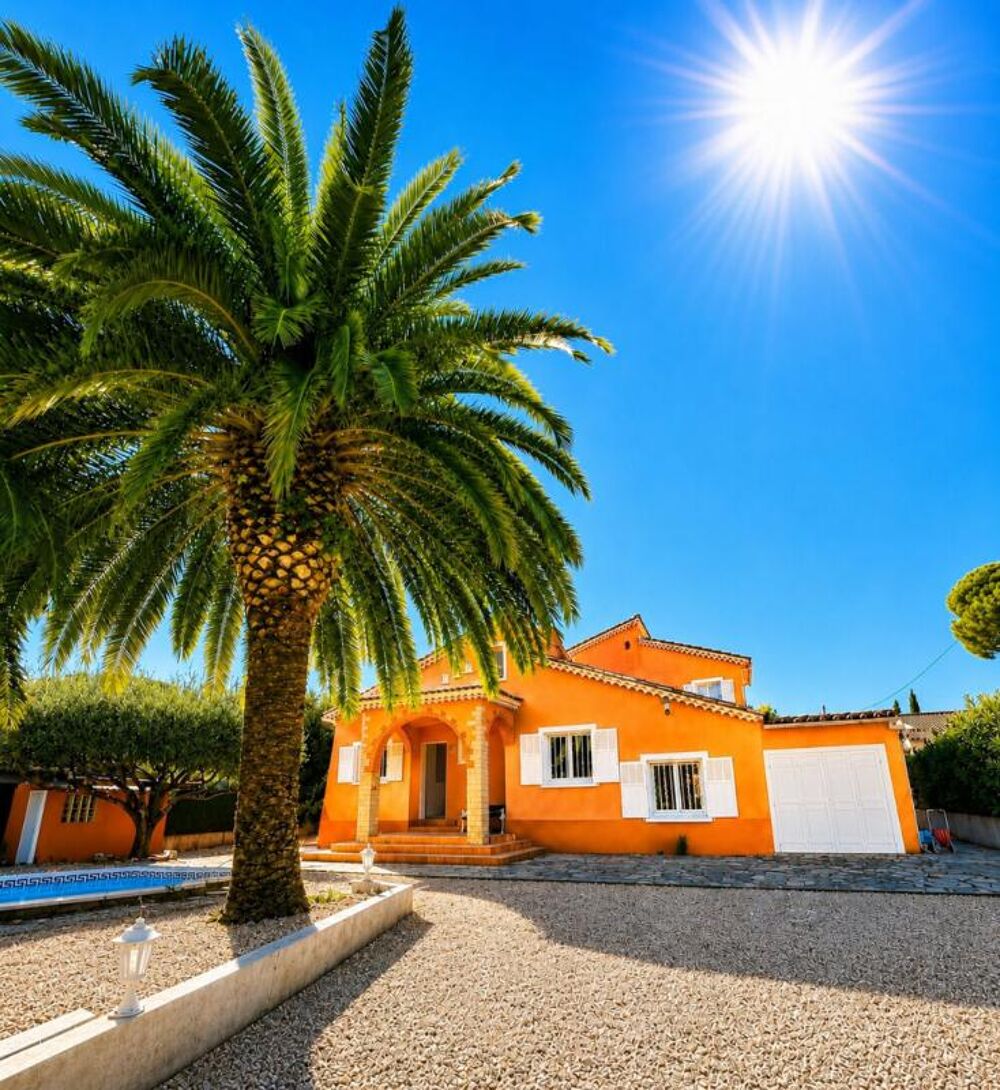 Villa T7 de 160 m2 sur 850 m² terrain avec piscine et garage - Plain pied