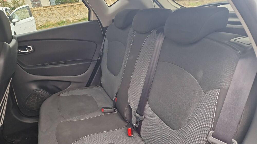 Captur I 0.9 TCe 90 Intens 2014 occasion 58000 Nevers
