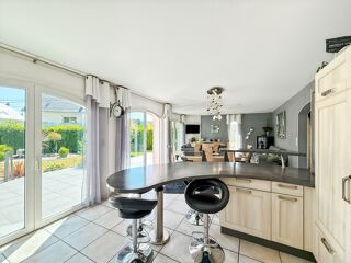  Maison � vendre 7 pi�ces 140 m�