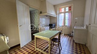  Propri�t�/ch�teau � vendre 8 pi�ces 240 m�