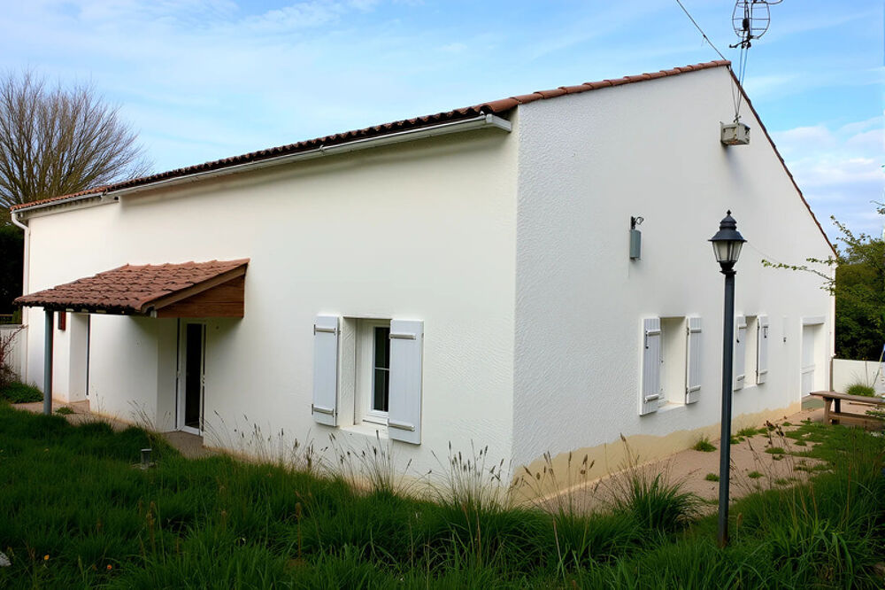 Maison à vendre 6 pièces BURIE (17)