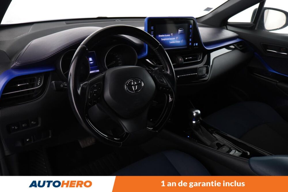 C-HR 1.8 Hybride Graphic 122 ch 2016 occasion 92130 Issy-les-Moulineaux