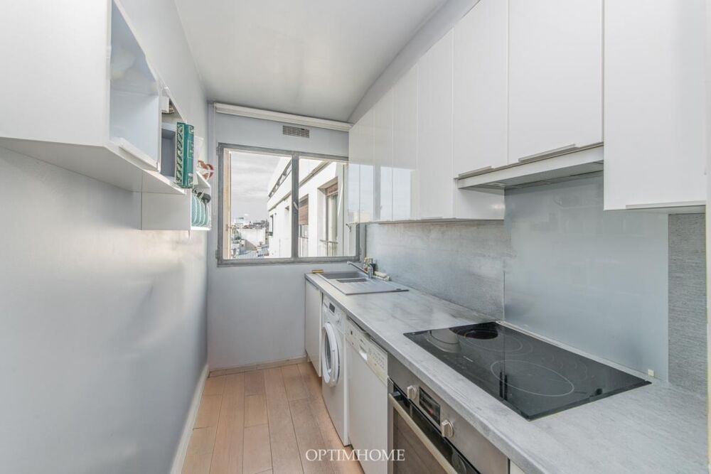 Vente Appartement EXCLUSIVITÉ – APPARTEMENT DERNIER ÉTAGE Paris 11