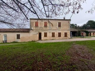  Proprit/chteau  vendre 7 pices 150 m