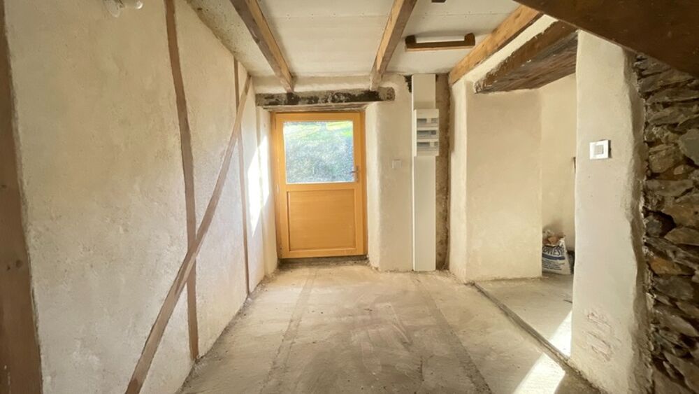 Maison écologique sur 1ha de terrain