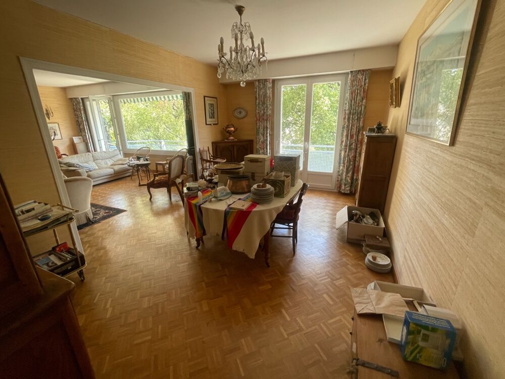 Vente Appartement APPARTEMENT ANNECY – Triangle d'Or – 137 m² plein Sud à 3 min du lac, proche centre et commodités – 3 chambres Annecy