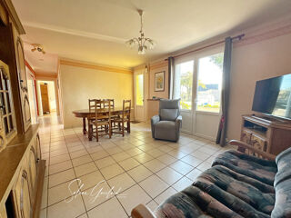  Maison  vendre 5 pices 79 m