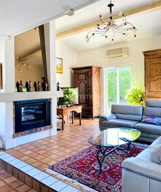  Villa à vendre 8 pièces 217 m²