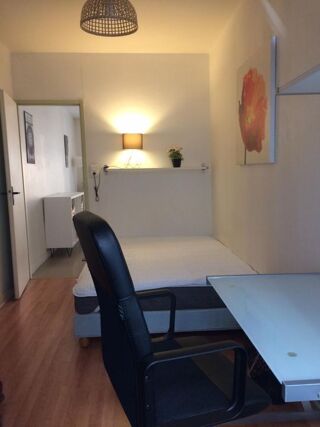  Appartement à louer 3 pièces 49 m²