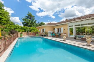 13 pièces 264 m² · à Saint-Priest · 264 m² · 849 000 €