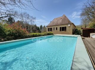  Maison à vendre 8 pièces 222 m²
