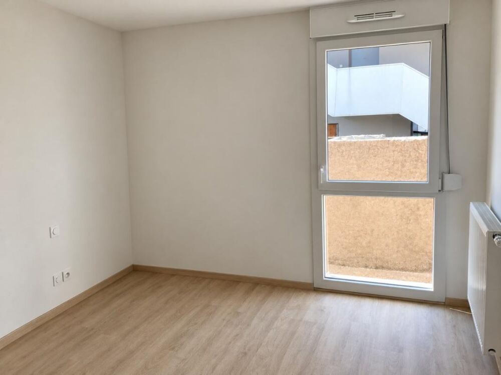 Location Appartement T3 avec terrasse et garage à ST PRIEST Saint priest