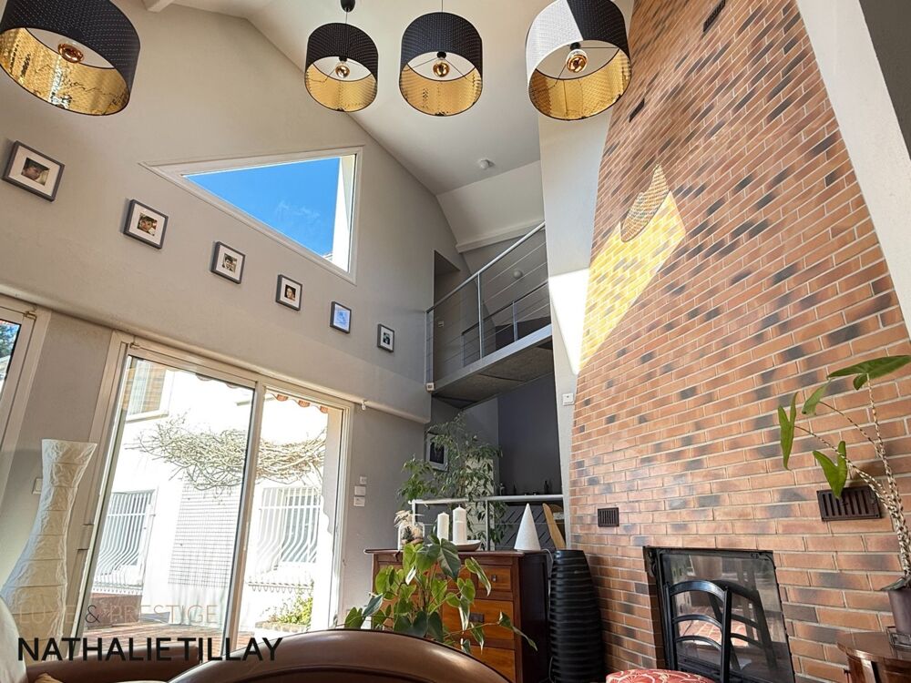 Vente Maison FLEURY LES AUBRAIS, maison familiale à vendre, jardin, garages et stationnements Fleury les aubrais