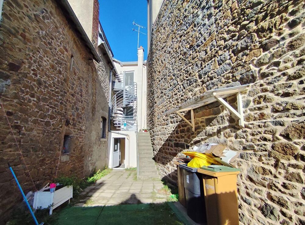 Vente Immeuble Immeuble avec local commercial et 2 appartements Saint brieuc
