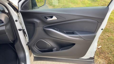 Grandland x 1.2 Turbo 130 EAT8 Ultimate - Automatique 2021 occasion 59390 Sailly Lez Lannoy