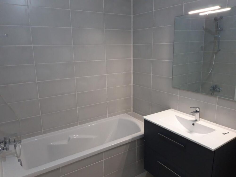 Location Appartement T2 avec balcon et garage à ÉVIAN-LES-BAINS Evian les bains