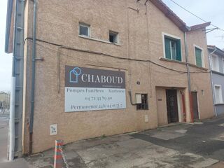 Immeuble à vendre 10 pièces 300 m²