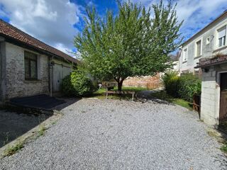  Immeuble à vendre 10 pièces 210 m²