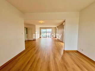  Appartement  vendre 5 pices 104 m