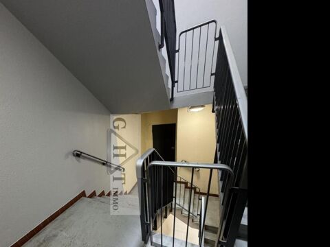   À VENDRE ENTREPÔT/BUREAUX DE 265M²À VITRY-SUR-SEINE 