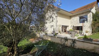  Maison � vendre 6 pi�ces 218 m�