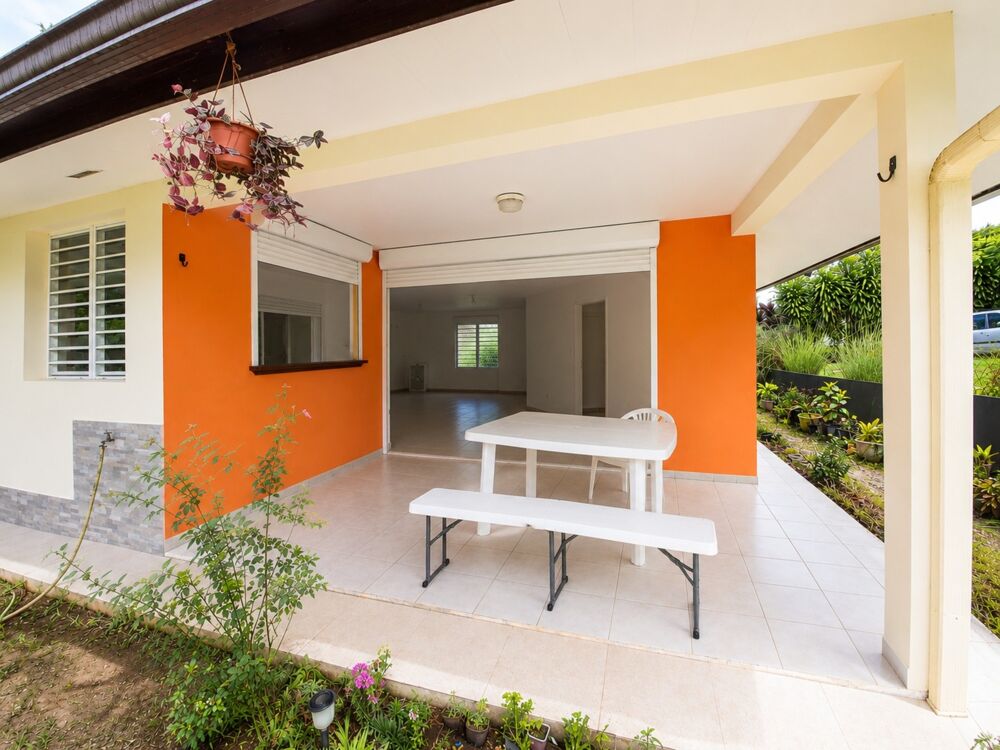 Vente Immeuble Immeuble à vendre MATOURY (973) INVESTISSEMENT LOCATIF – ENSEMBLE DE 4 MAISONS T2 Matoury