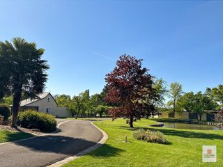  Maison à vendre 8 pièces 205 m²
