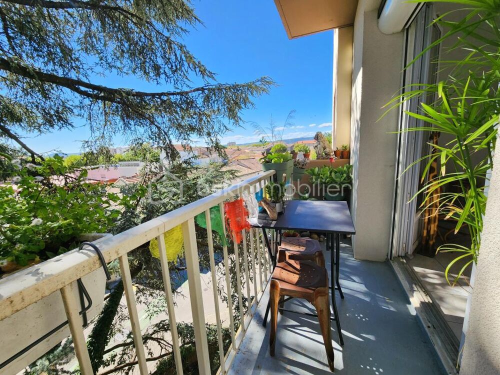 Appartement lumineux avec balcon